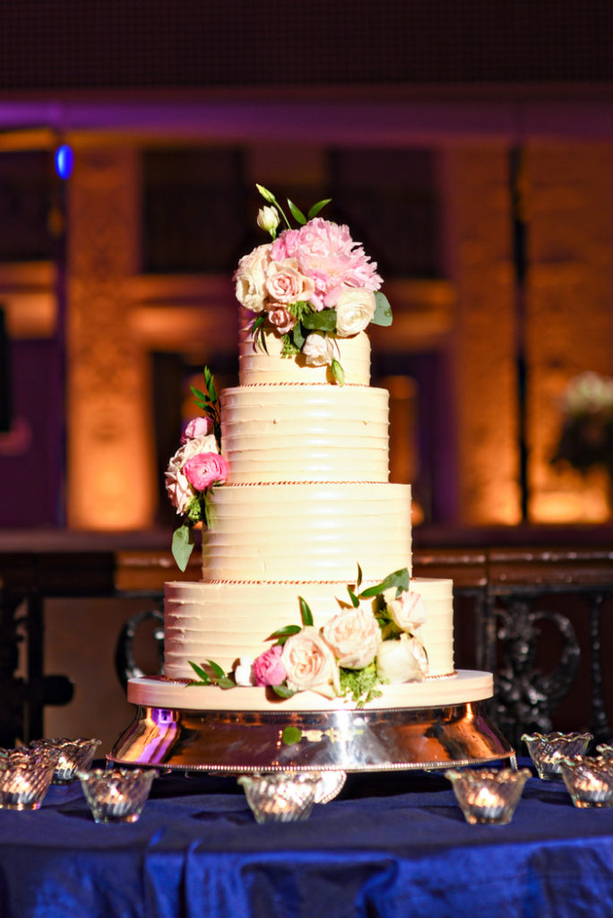 indian fusion wedding Washington DC Mayflower Hotel fluffy thoughts wedding cake textured buttercream