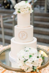buttercream-bakeshop-wedding-cake-fondant-round-gold-monogram (3)