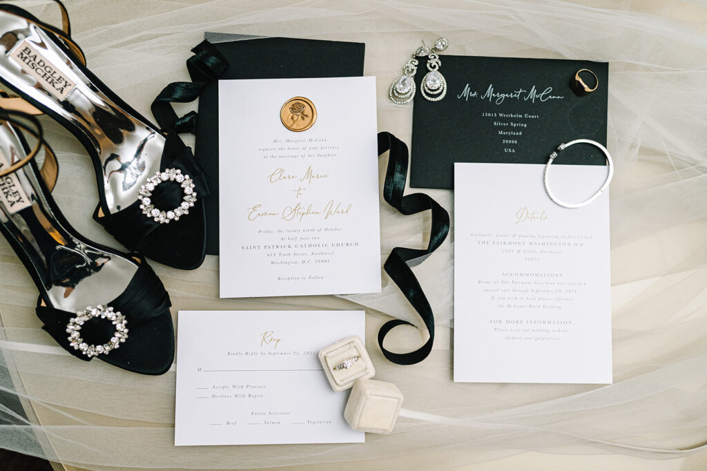 black-white-formal-classic-wedding-invitations
